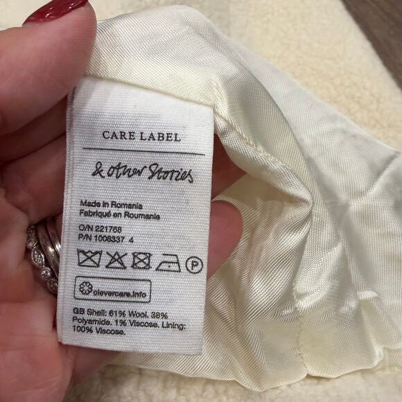 & Other Stories Bouclé Italian Wool Mini Skirt in Cream White Size 10 - Picture 7 of 8